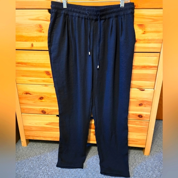 ZARA BASIC WOMEN'S NAVY BLUE JOGGERS WITH CUFFED ANKLES. SIZE LARGE. - Picture 1 of 7